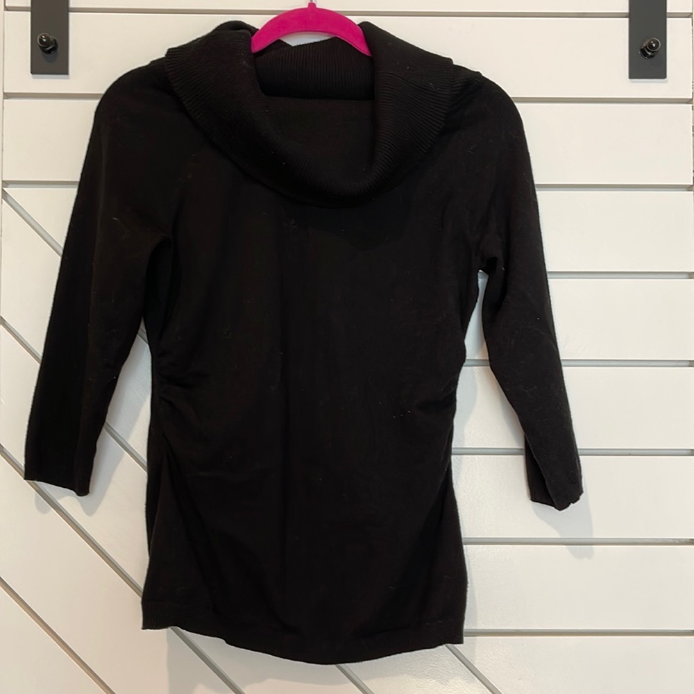 Fitted Cowl Neck 3/4 length sleeve Swester